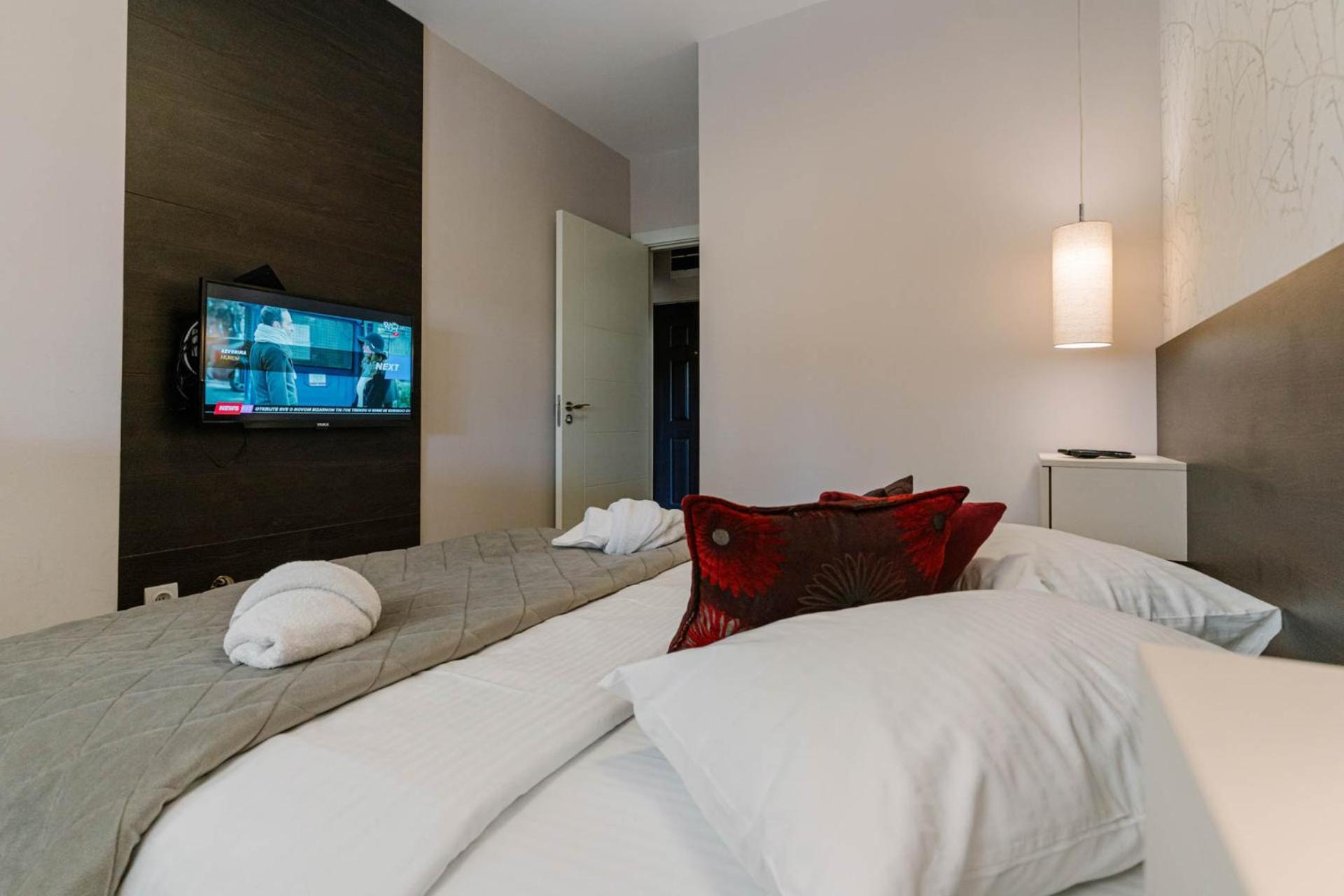 Nar Royalton Accommodation Nis Bilik gambar
