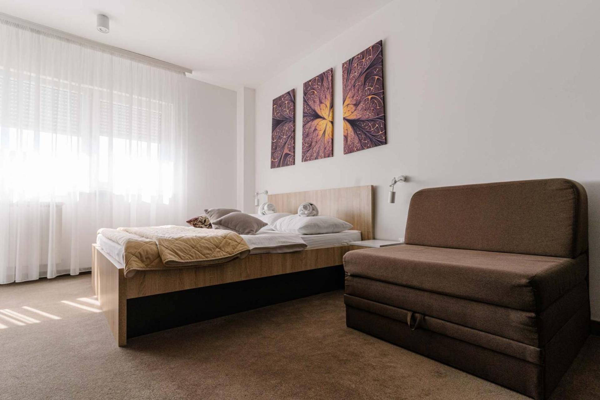 Nar Royalton Accommodation Nis Bilik gambar