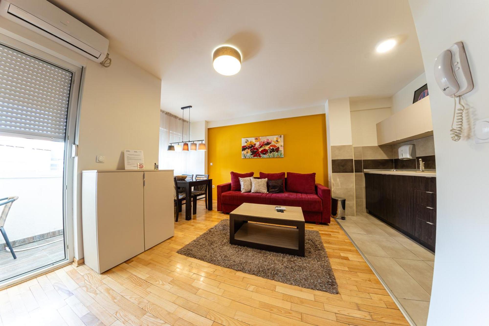 Nar Royalton Accommodation Nis Bilik gambar