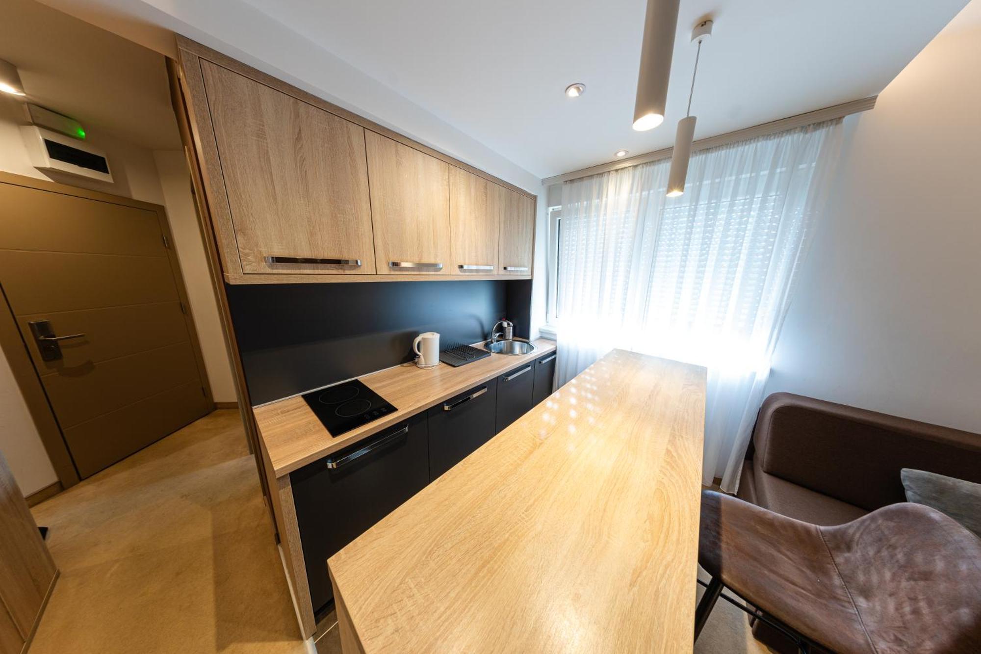 Nar Royalton Accommodation Nis Bilik gambar