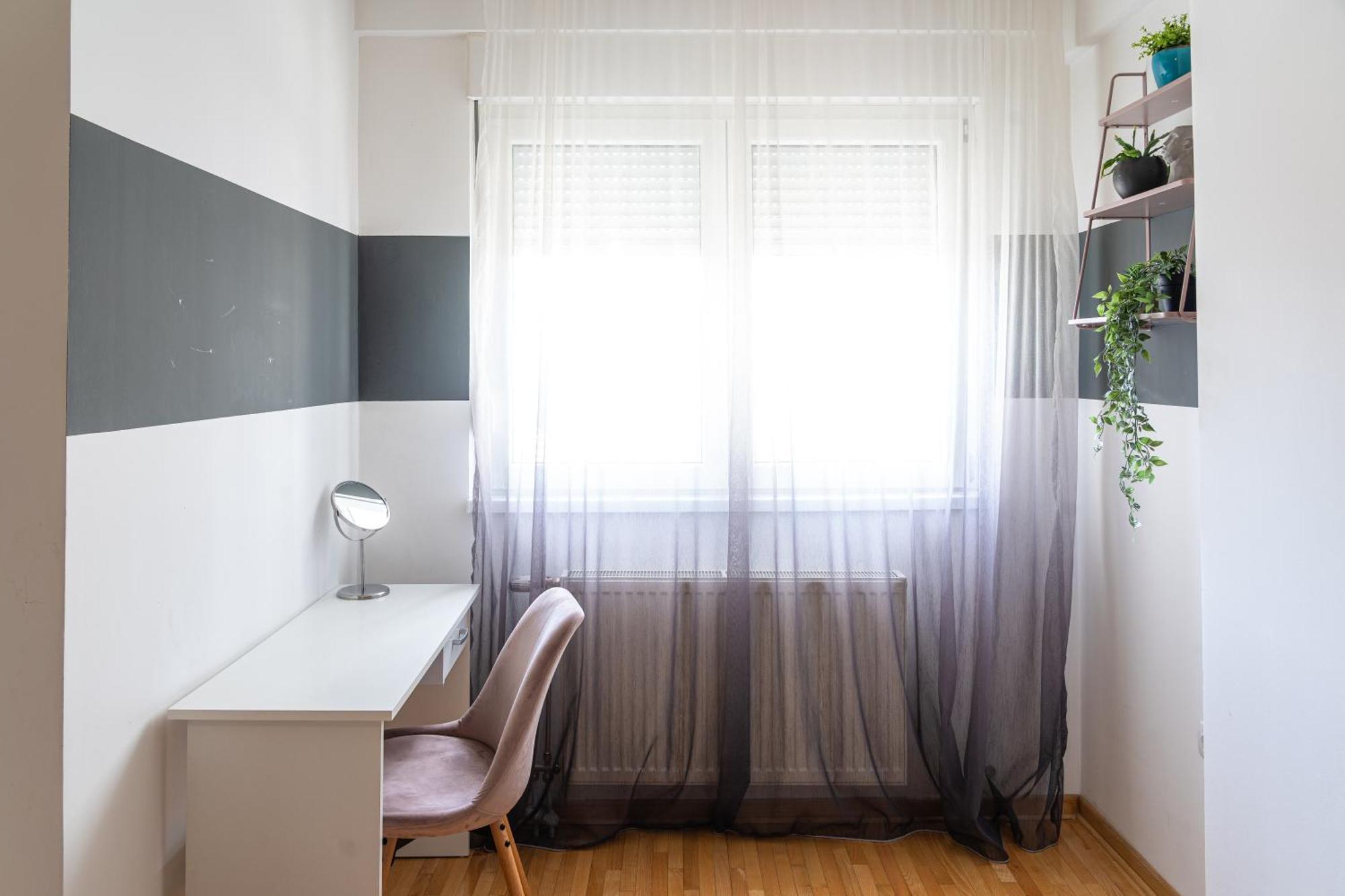 Nar Royalton Accommodation Nis Bilik gambar