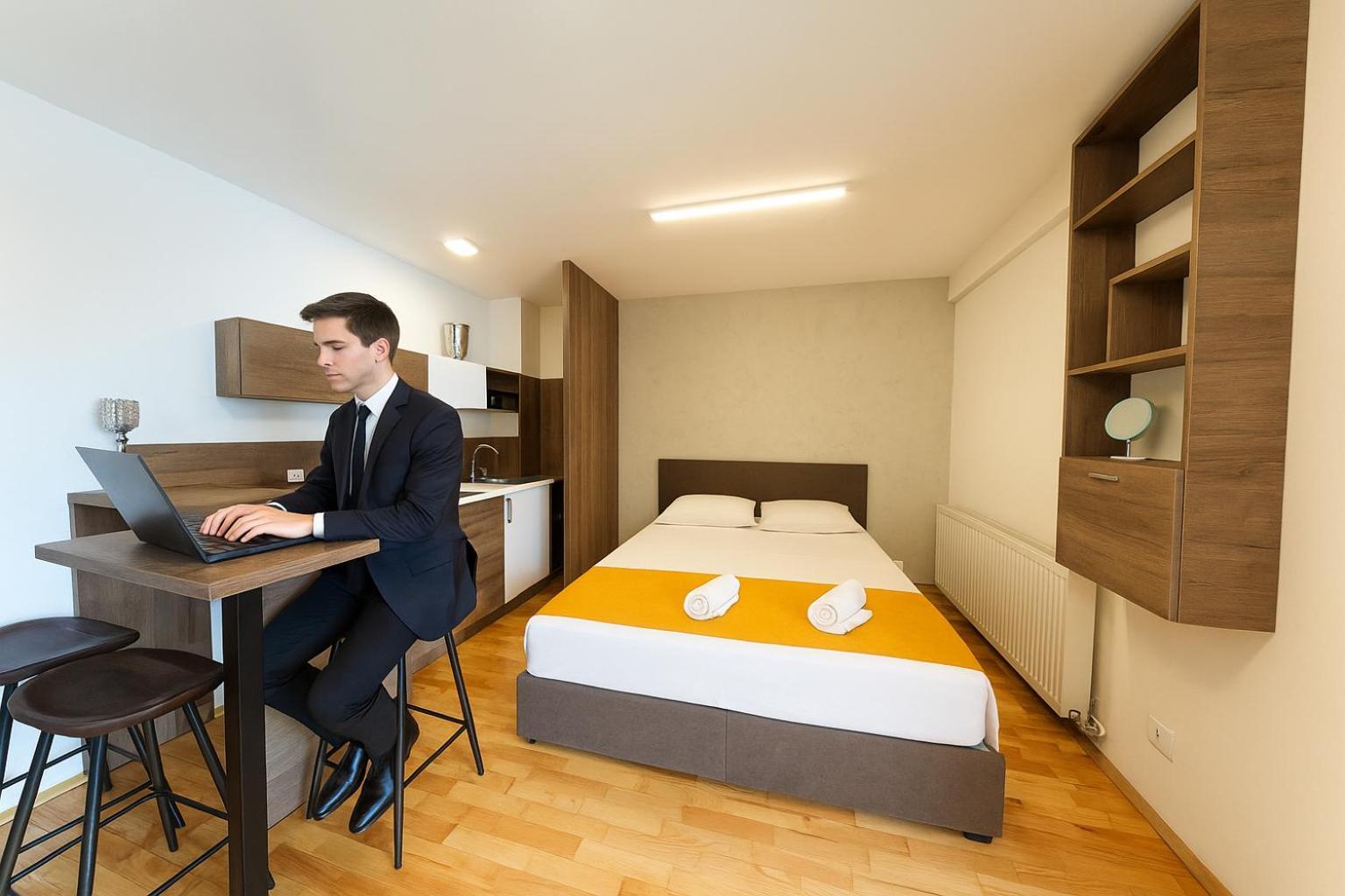 Nar Royalton Accommodation Nis Luaran gambar